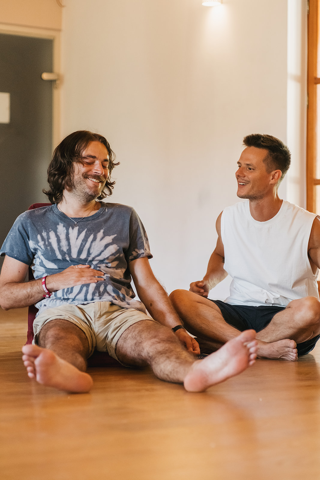 Ed and a client in conversation
